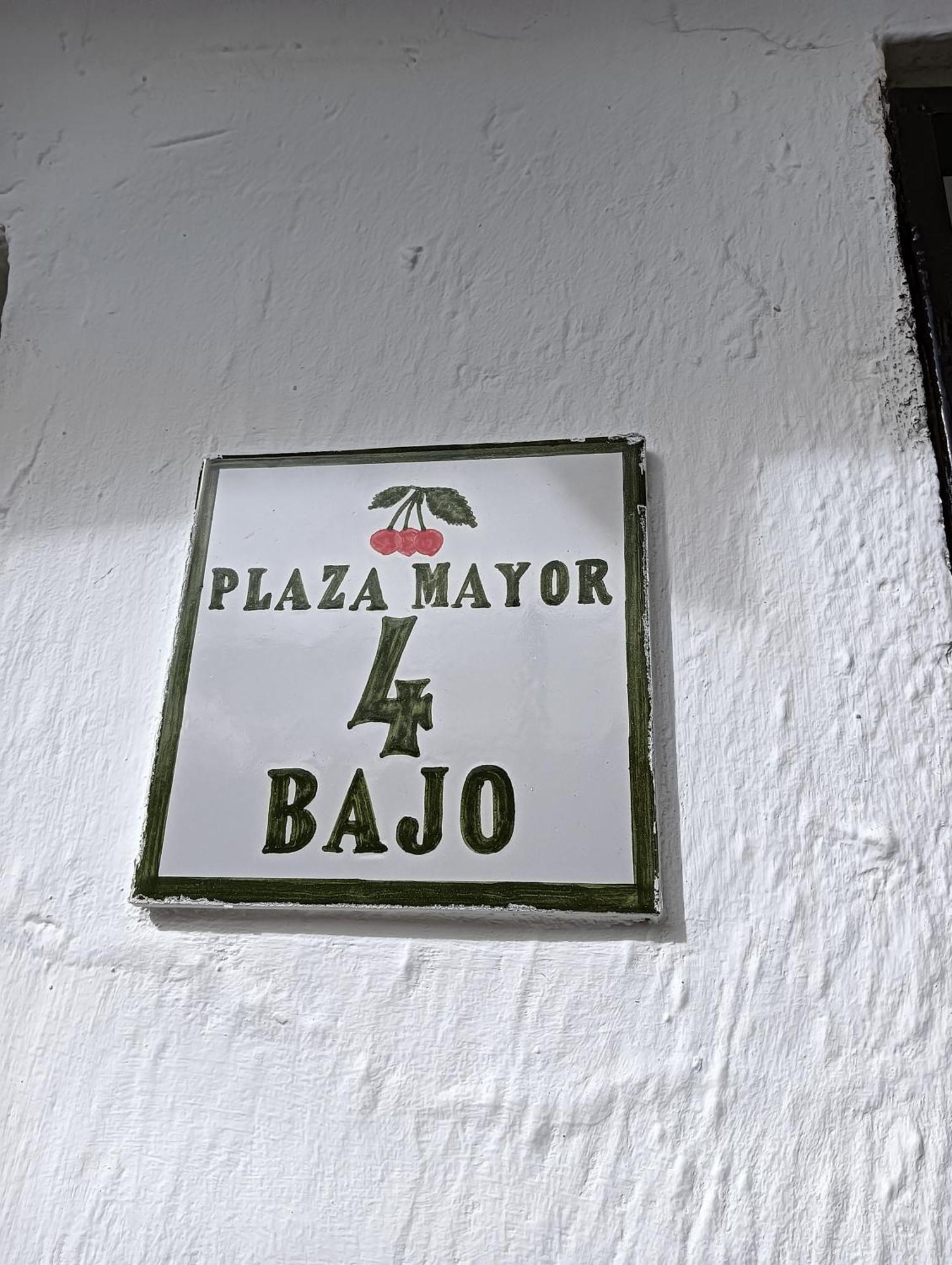 La Casa De La Plaza Apartment Guejar Sierra Exterior photo